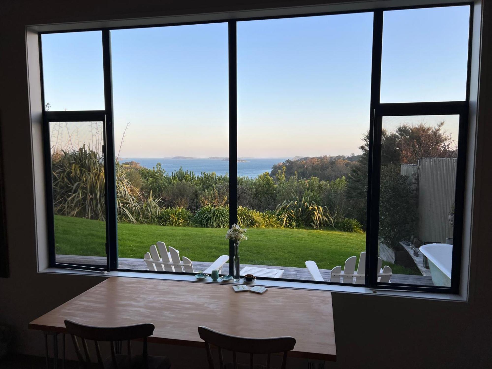 Kaka Ridge Retreat Luxury Holiday home *